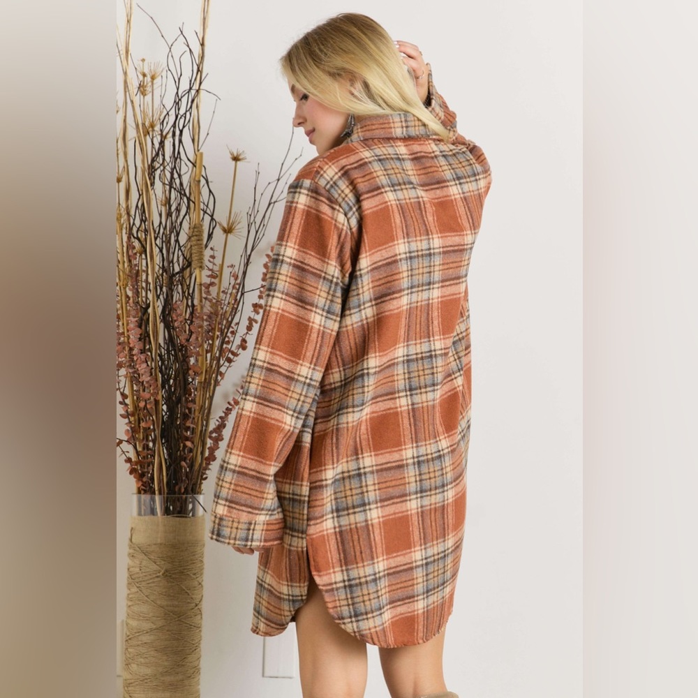 Buttoned Plaid Flannel Shirt Jacket in Rust - Picture 8 of 8